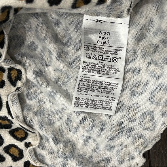 Xs | cardigan/button up - Picture 4 of 6